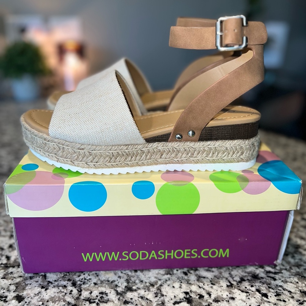 Soda Platform Wedges